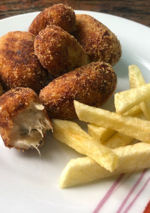 Una foto de Croquetas de atún sin gluten y sin lactosa