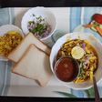 मॅगी मिसाळ पाव (Maggi Misal Pav recipe in marathi)
