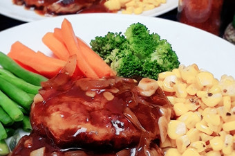 Langkah Mudah untuk Menyiapkan Steak Tempe Barbeque Simple, Lezat Sekali