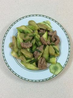 Hình của món Mướp hương xào cật lợn.
