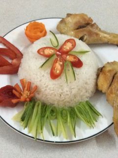 Hình của món Cơm đùi gà.