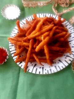 क्रंची कुरकुरे (Crunchy Kurkure recipe in Hindi) रेसिपी मुख्य फोटो
