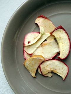 A picture of Dried Spicy Apples.