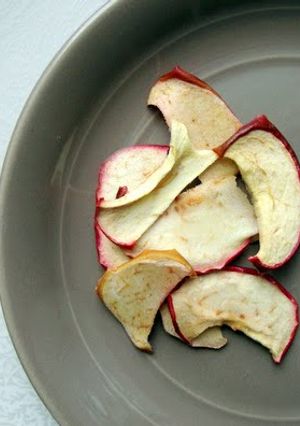 A picture of Dried Spicy Apples.
