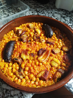 Una foto de Arroz al horno estilo mediterráneo