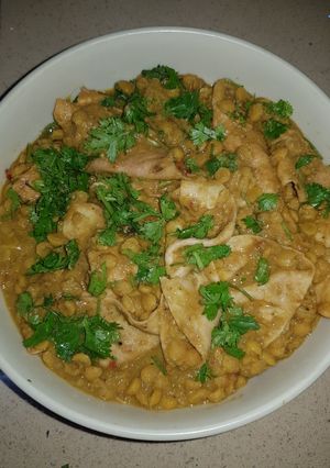 A picture of Dhal papad curry.