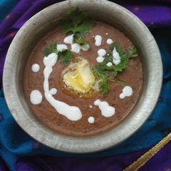 A picture of Daal Makhani.