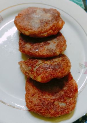 फलाहारी आलू टिक्की (Falahari aloo tikki recipe in hindi) रेसिपी मुख्य फोटो