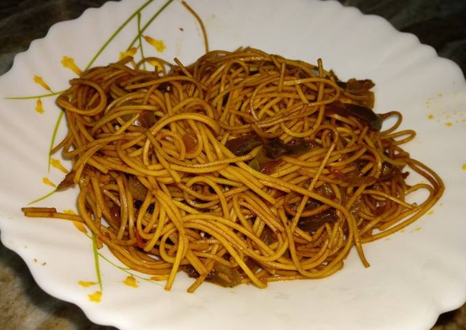 Szchewan vegetable Hakka noodles