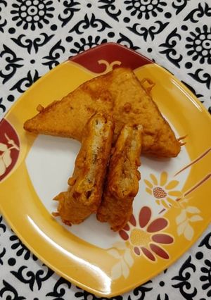 A picture of Bread Pakora.