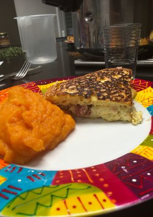 Une photo de Omelette soufflée au fromage 🧀🥚🧀🥚🧀