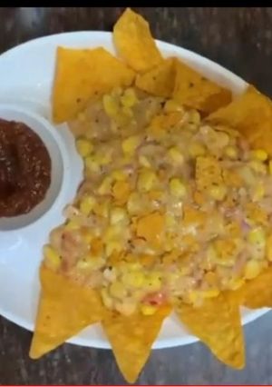 नॉचोज़ कॉर्न चाट(Nachos corn chaat recipe in hindi) रेसिपी मुख्य फोटो