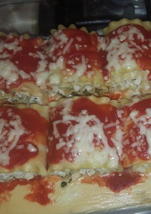 Una foto de Rollos de lasaña relleno de pollo y queso
