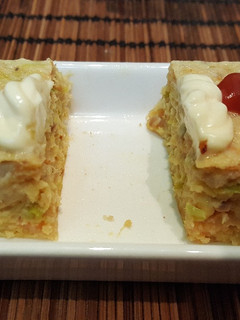 Una foto de Tapa pastelito de puerro y cabracho