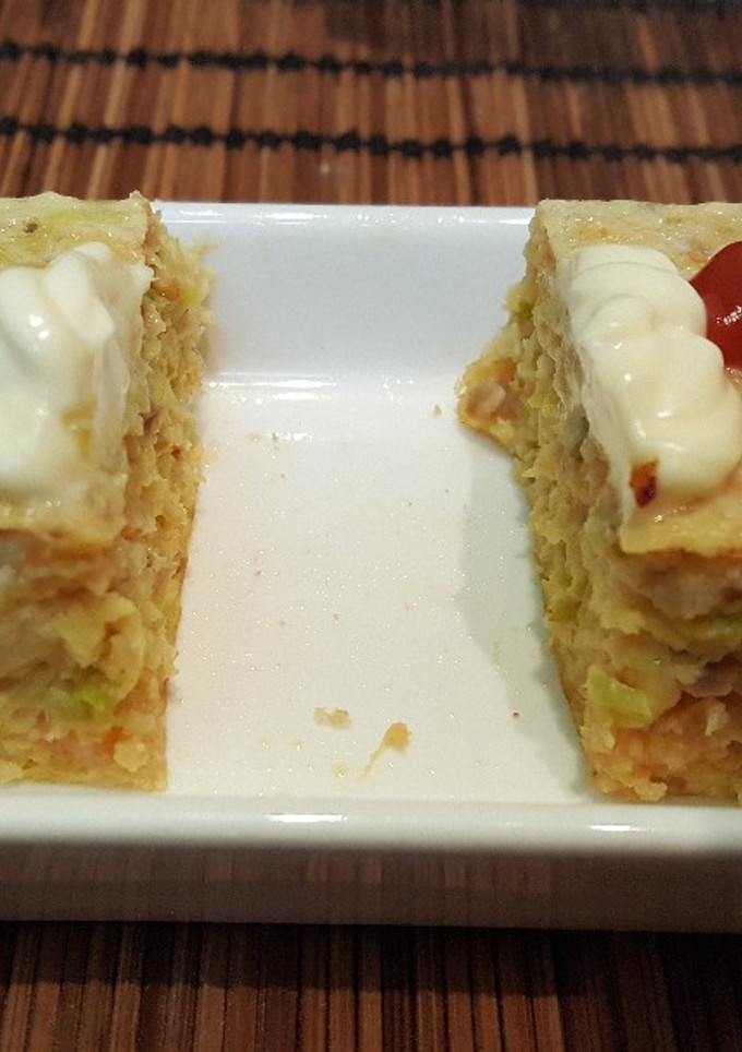 Una foto de Tapa pastelito  de puerro y cabracho