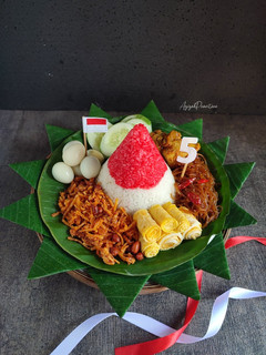 Foto resep Tumpeng nasi uduk