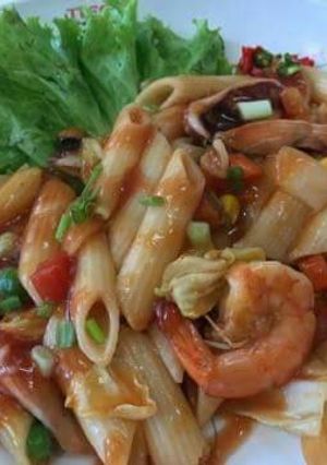 รูปของ เพ่นเน่ผัดกุ้ง
