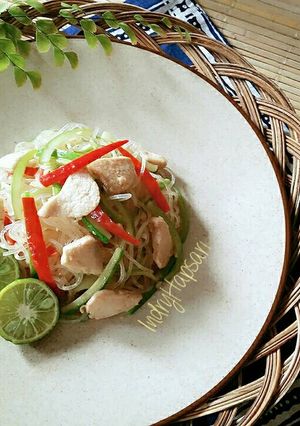 Foto resep Tumis SouMunYam (Soun Mentimun Ayam)