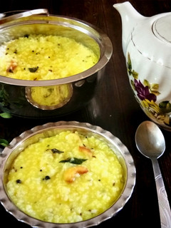 A picture of Ven Pongal.