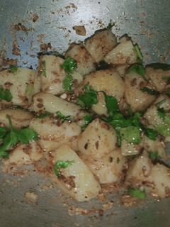 जीरा आलू (Jeera aloo recipe in hindi) रेसिपी मुख्य फोटो