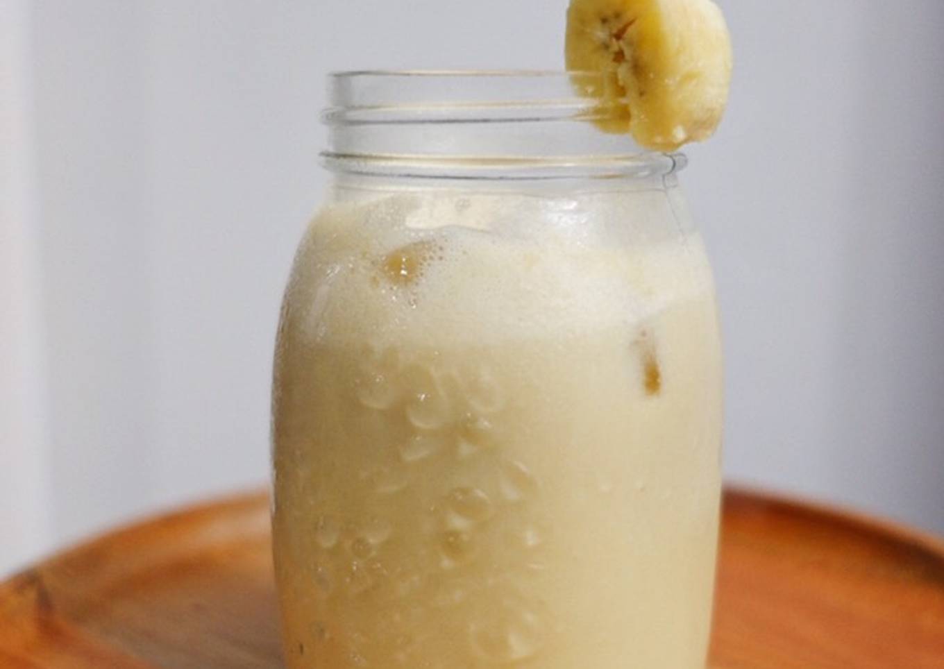 Korean Banana Milk (Susu Pisang ala Korea)