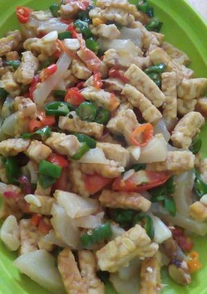 Foto resep Tumis tempe kikil pedas mantap