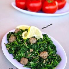 A picture of Spinach_stew_with_meat#spinach_with_meat.
