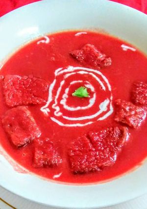 A picture of Tomato soup.