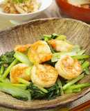 Juicy Shrimp and Komatsuna Garlic Salt Stir-Fry