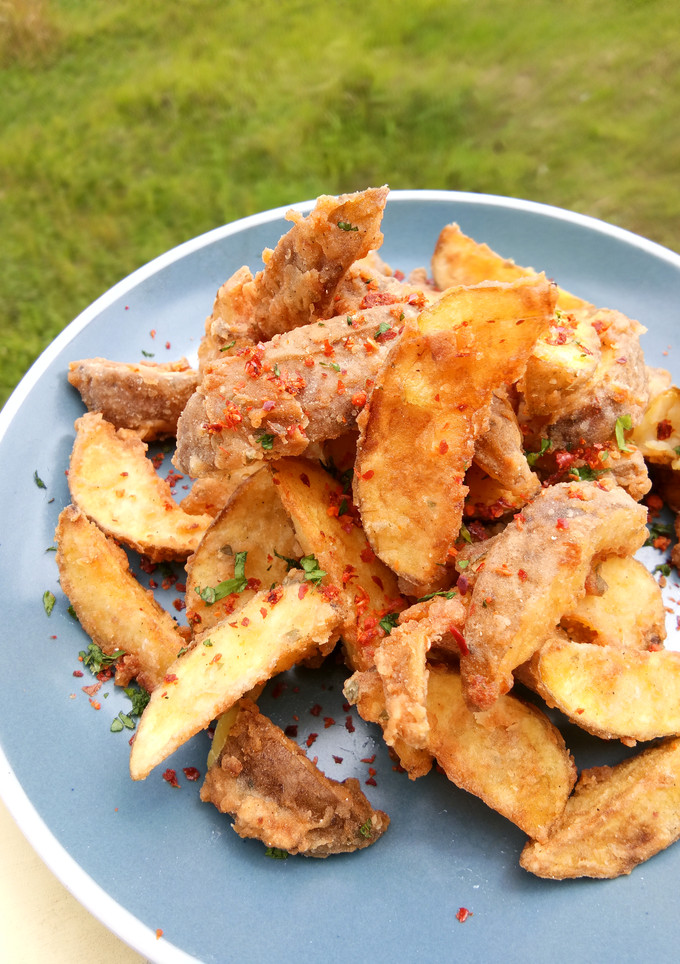Foto resep Kentang Goreng Enak ala Anak Kos (Crispy Potato Wedges)