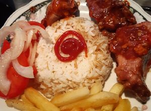 Una foto de COSTILLAS DE CERDO en salsa bbq agridulce