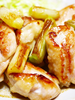 A picture of Juicy Chicken Thighs! Skewer-Free Salt Grilled Chicken.