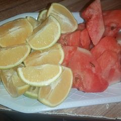 A picture of Orange and Watermelon.