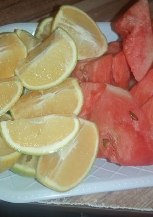 A picture of Orange and Watermelon.