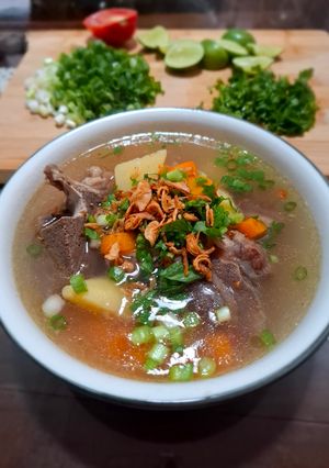 Foto resep Sop tulangan sapi