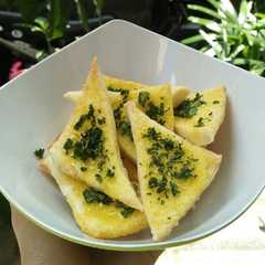 Garlic Bread রেসিপির প্রধান ছবি