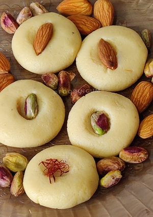 A picture of Instant Mawa Peda.