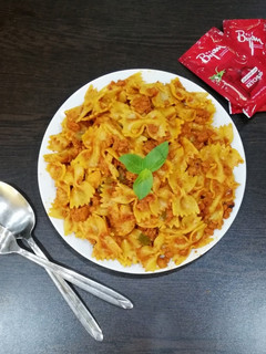 عکسی از دستور ماکارانی با سویا😍