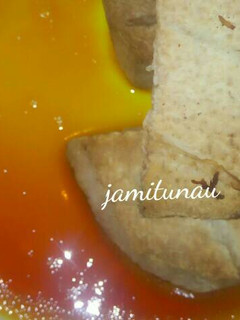 A picture of Roasted Yam with Palmoil.