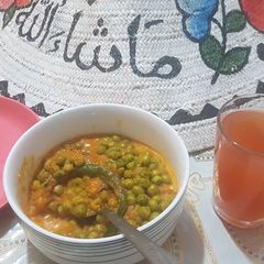 A picture of Greenpeas curry.