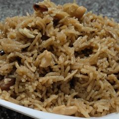 A picture of Jaggery rice.