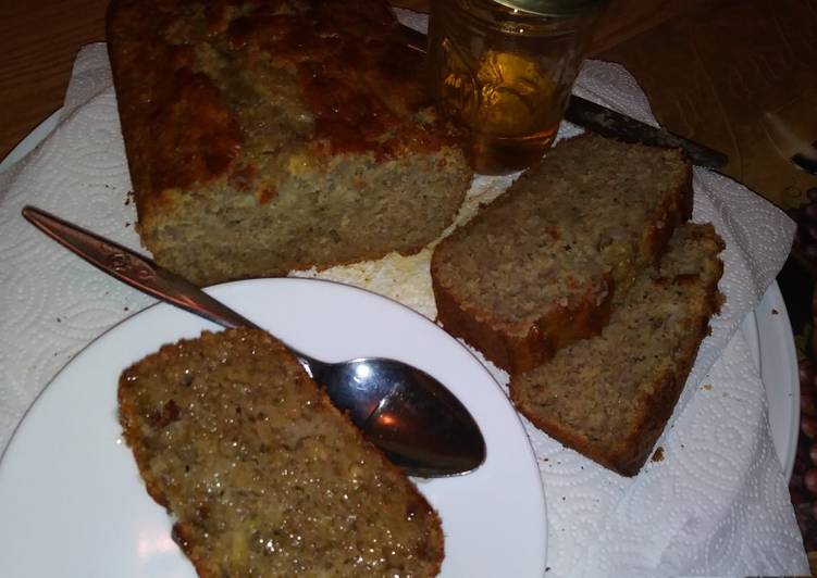 Cinnamon &amp; Honey Zucchini Banana Bread