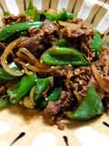 Quick Side Dish: Sweet and Savory Stir-Fried Beef and Bell Peppers