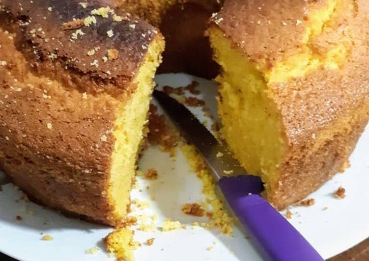 Bolo de Milho e Laranja