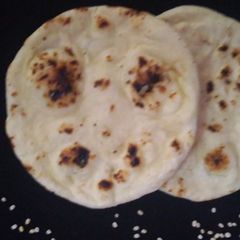 A picture of Naan.
