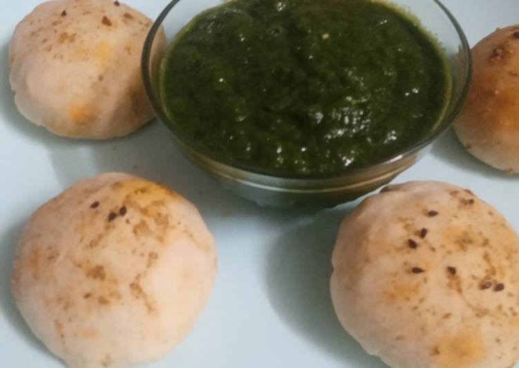 Recipe of Favorite Paneer naan bombs (baked)