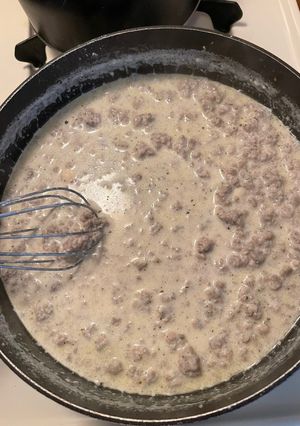 A picture of Famous Sausage Gravy.