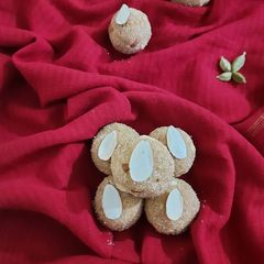 A picture of Rajgira Mawa ladoo.