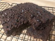 Una foto de brownie saludable