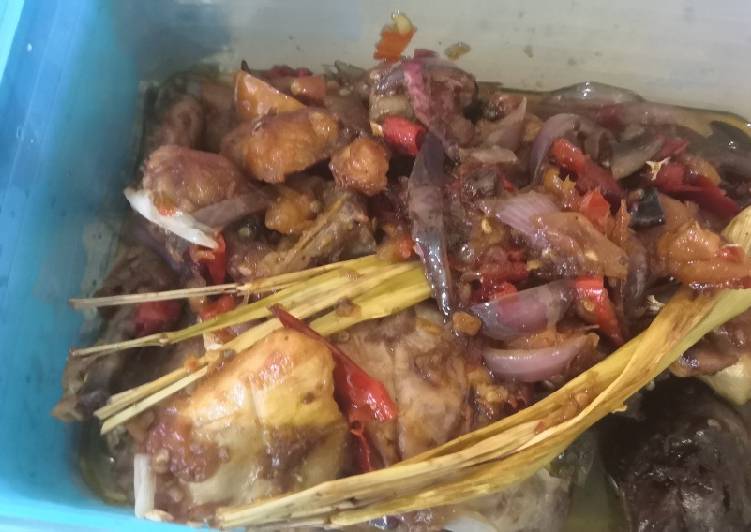 Resep Ayam goreng berlada - Resepi Kuliner Melayu